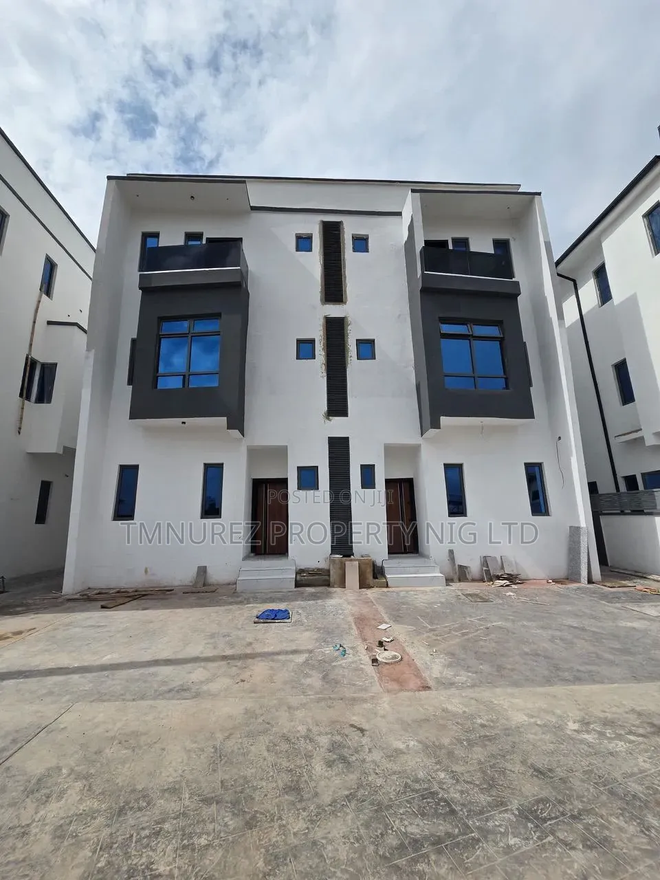 4bdrm Duplex in Ikeja GRA for sale in Ikeja GRA