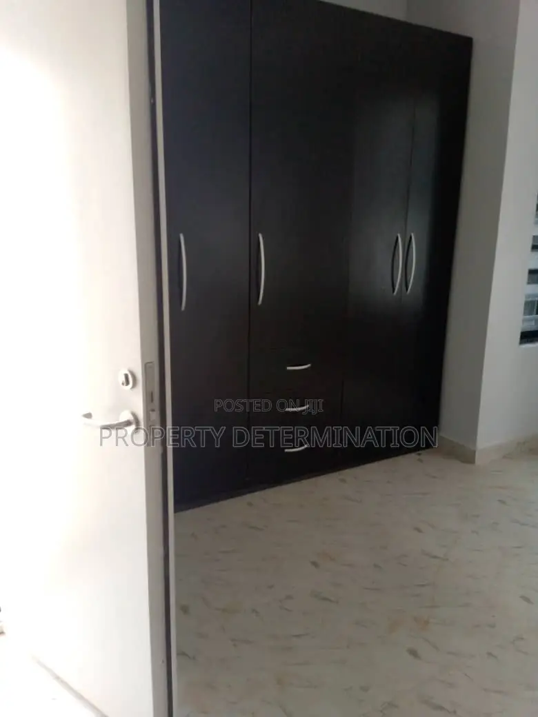 3bdrm Duplex in Magodo for sale in Magodo