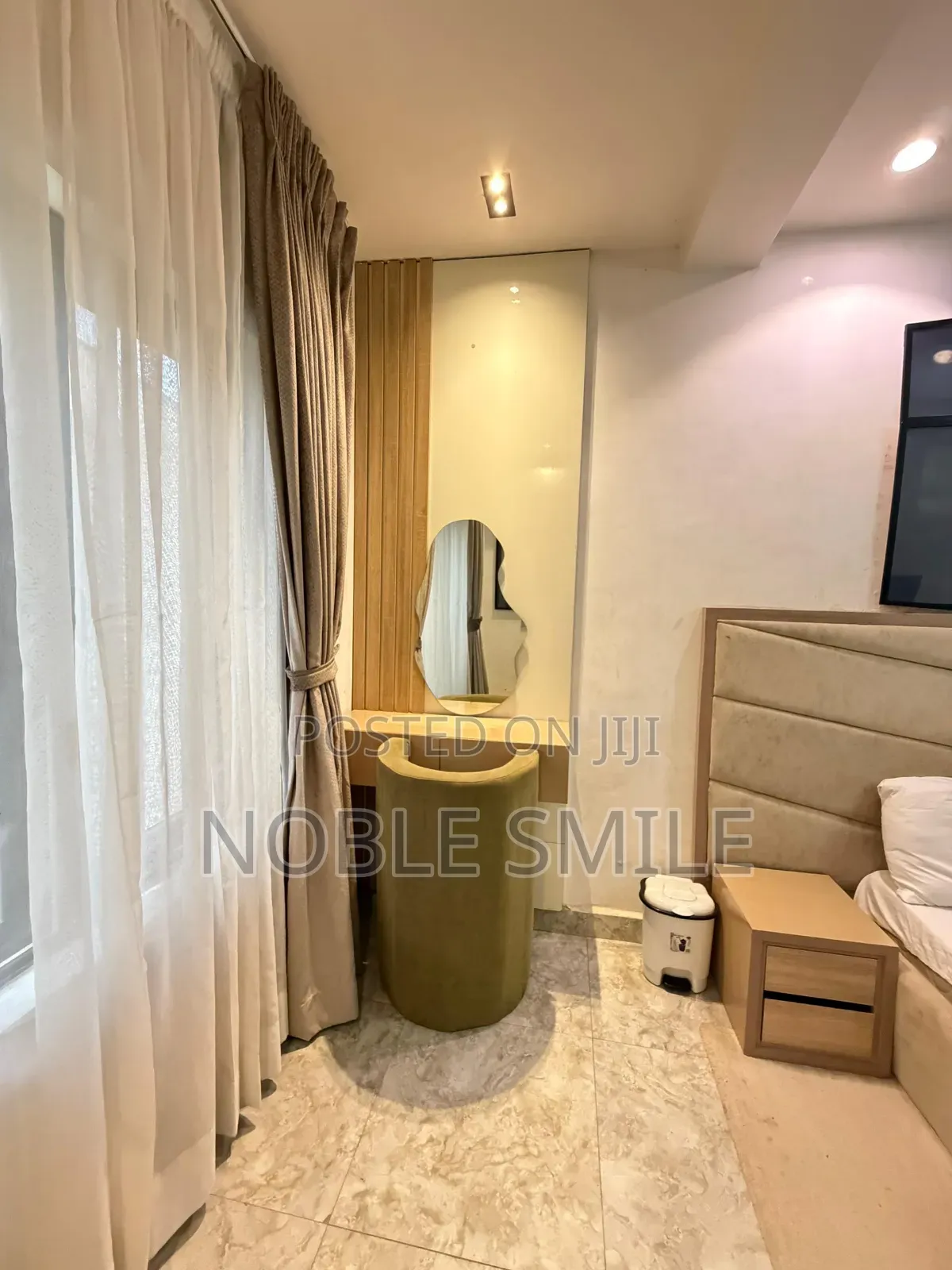 Luxury 1bedroom With Pool in Ikate
