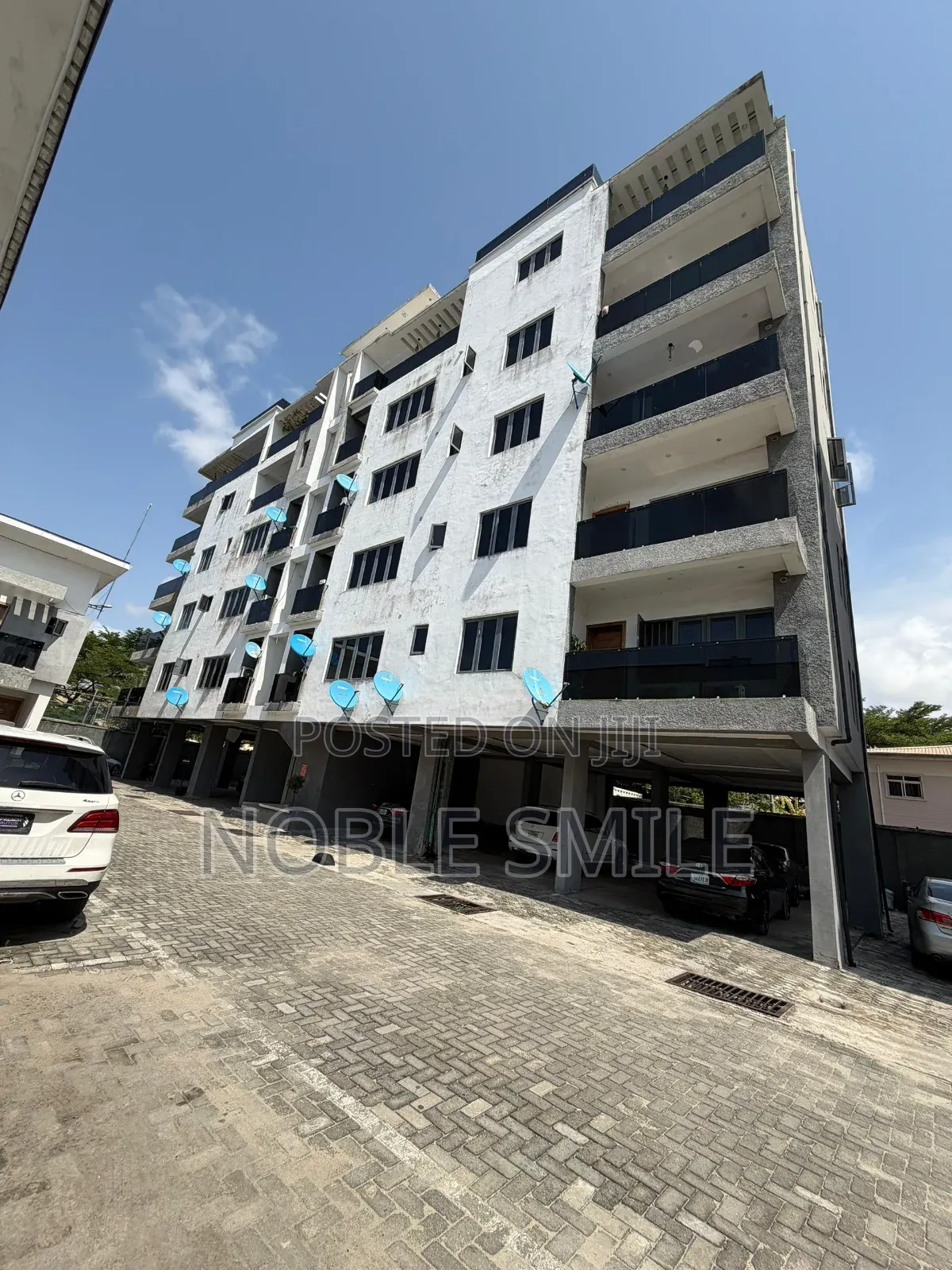 Luxury 1bedroom With Pool in Ikate