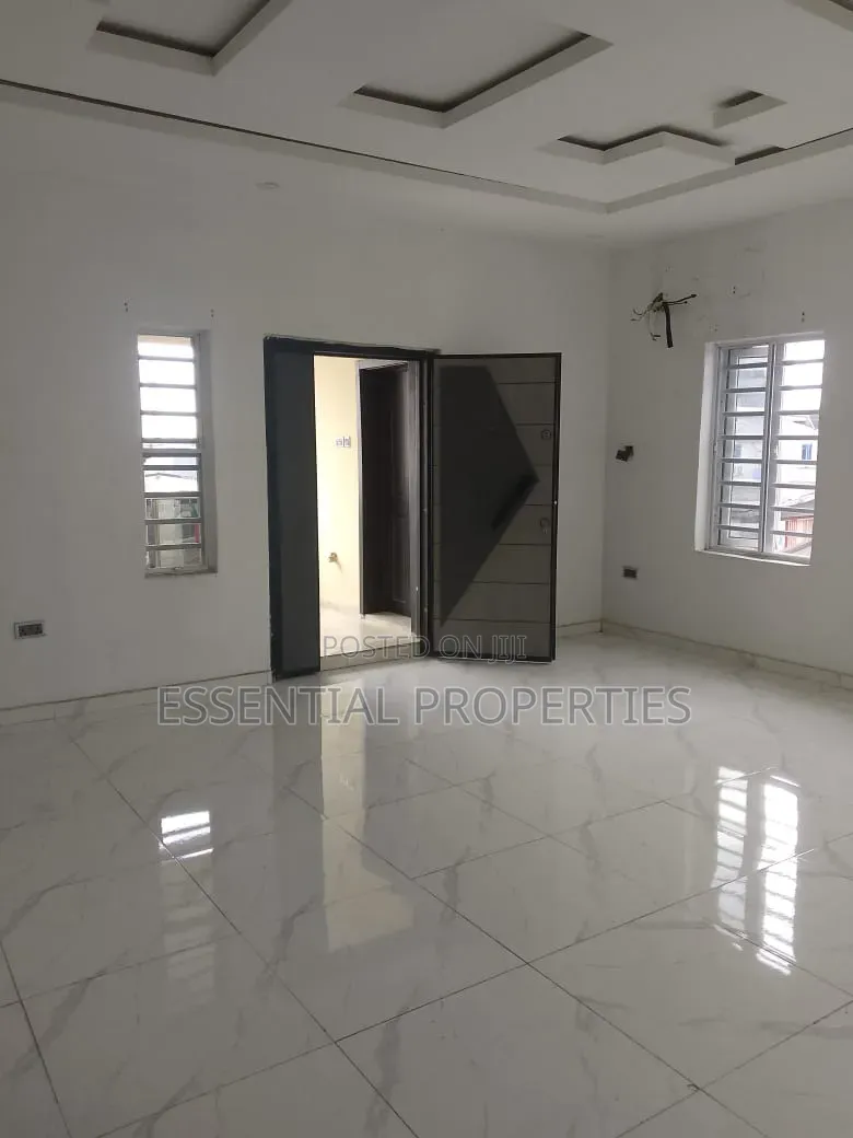 3bdrm Block of Flats in Awolowo Way for rent in Awolowo Way