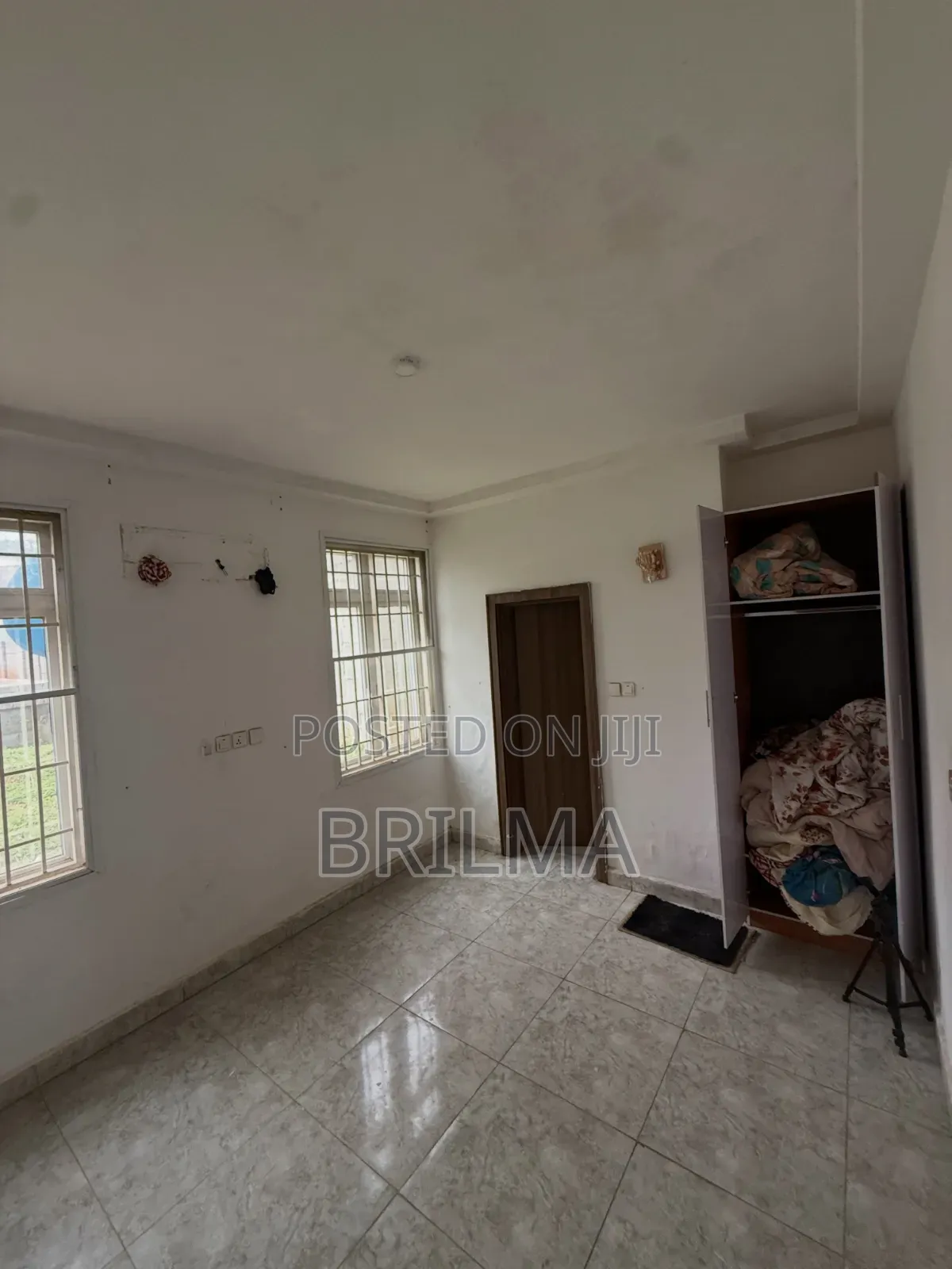2bdrm Apartment in Dape for sale in Dape