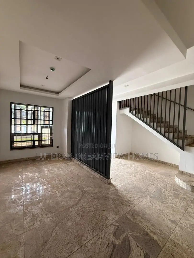 4bdrm Townhouse/Terrace in Wuse 2 for sale in Wuse 2
