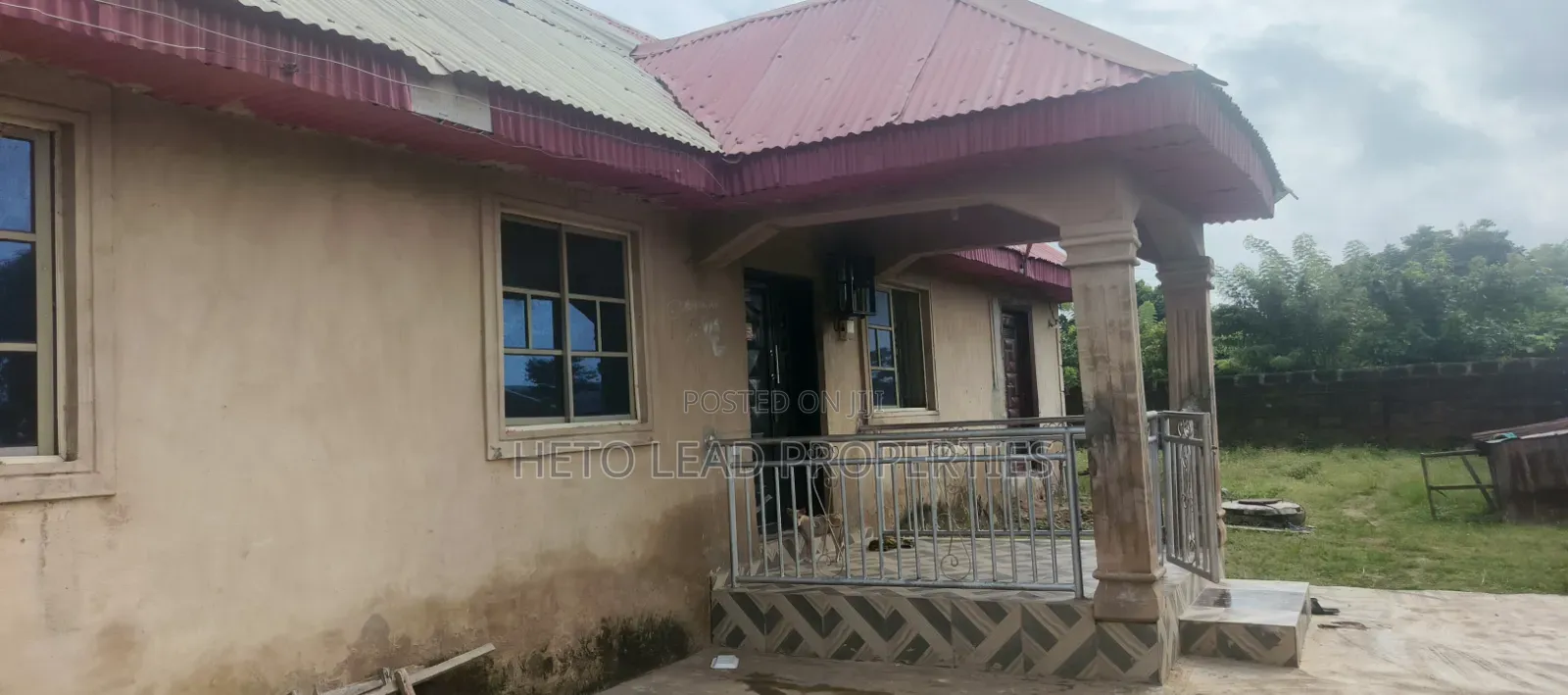 3bdrm Bungalow in Ajaiga Siba Apata /, Ido for sale in Ido