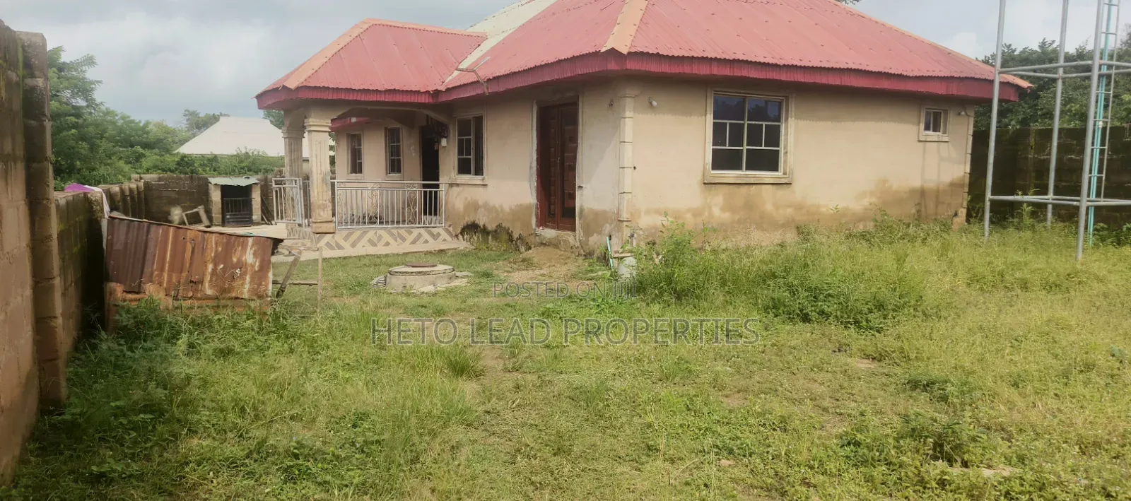 3bdrm Bungalow in Ajaiga Siba Apata /, Ido for sale in Ido