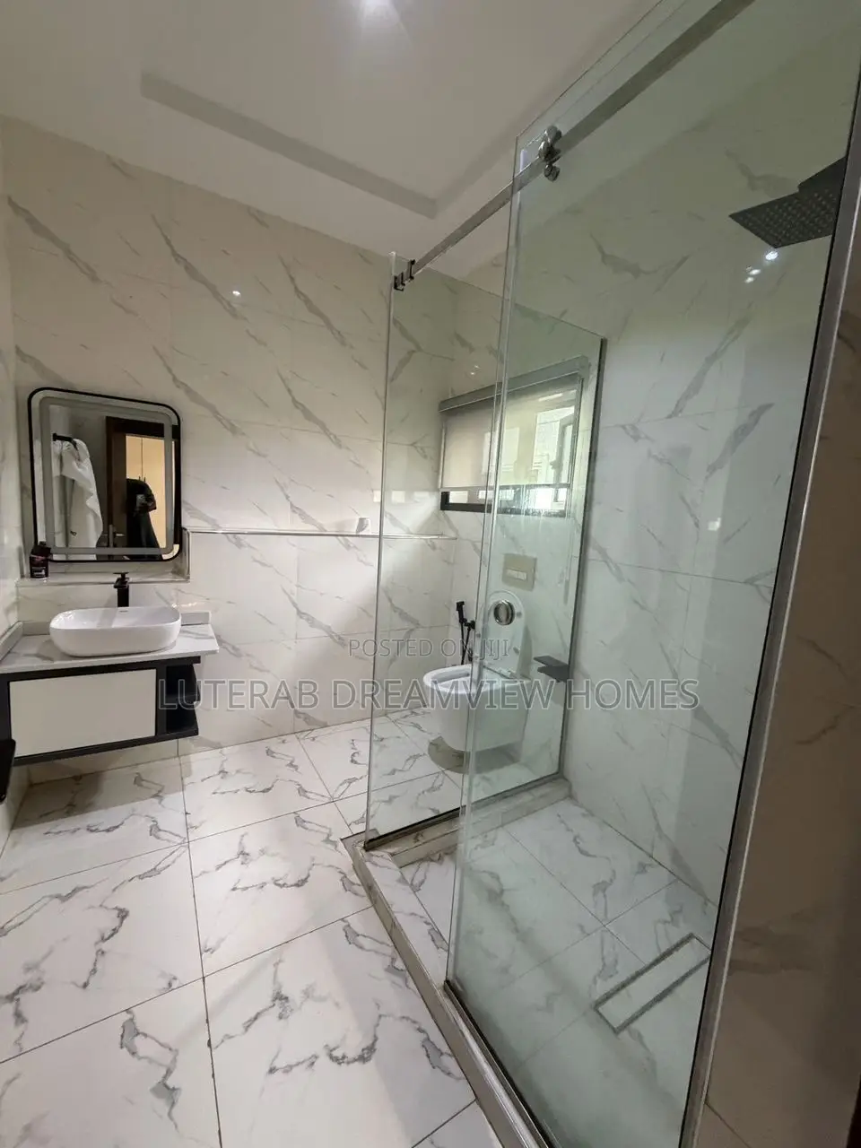 Furnished 10bdrm Townhouse/Terrace in Jahi for sale in Jahi