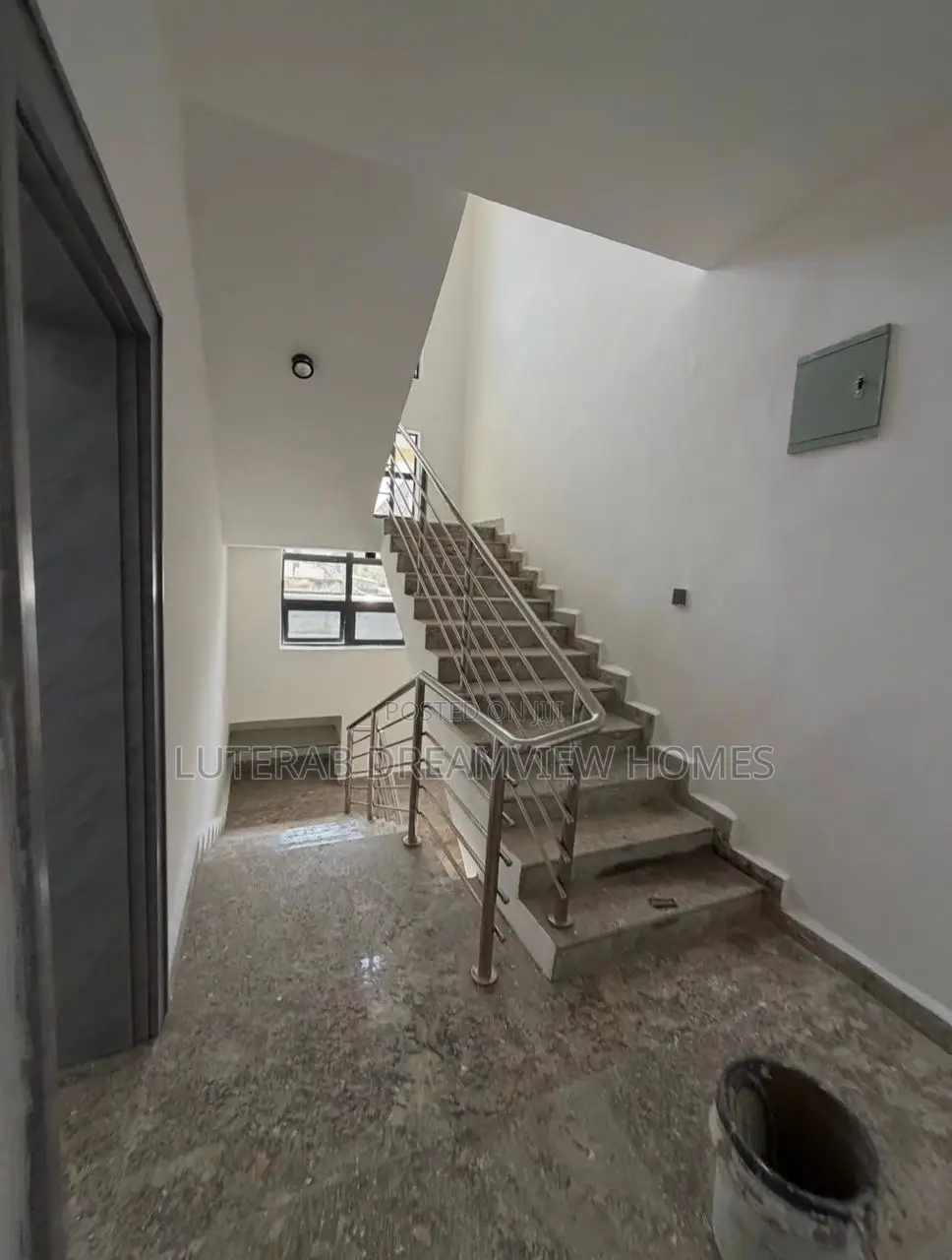 4bdrm Townhouse/Terrace in Lifecamp for sale in Life Camp