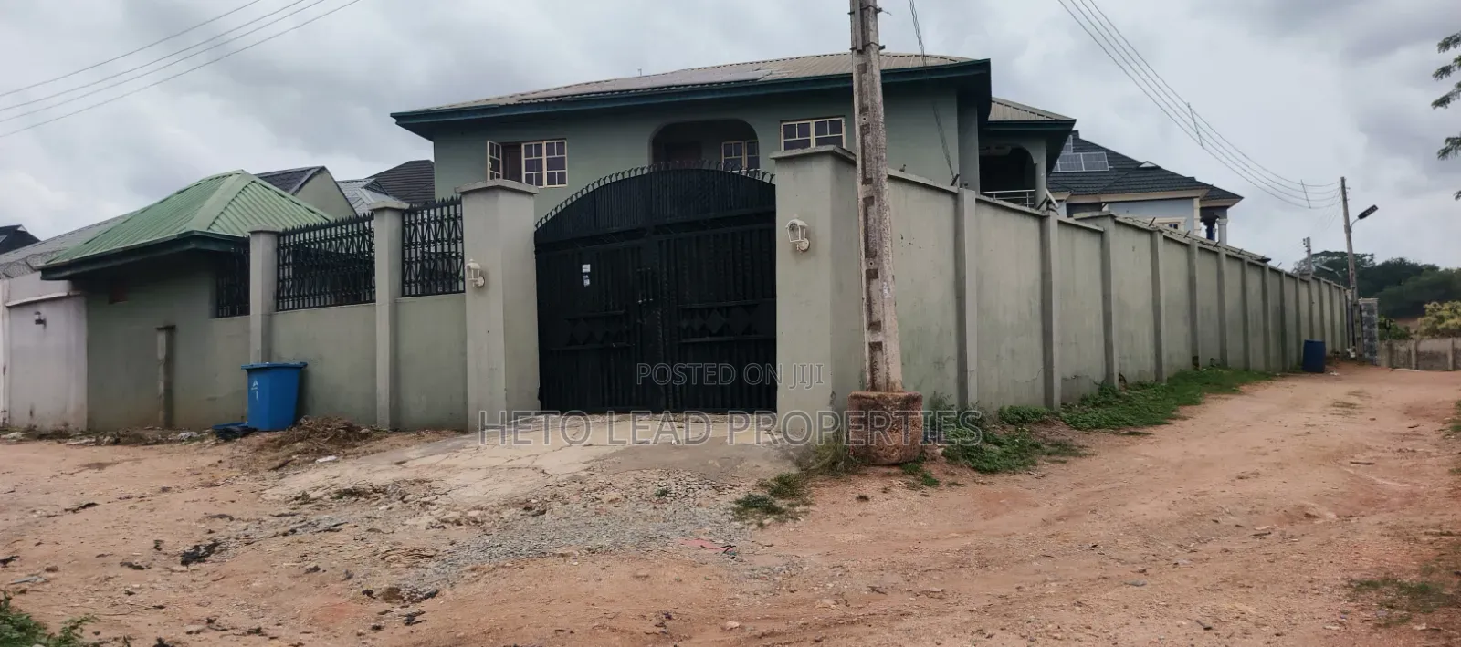 5bdrm Duplex in Dr Tunde Ali, Eleyele for sale in Eleyele