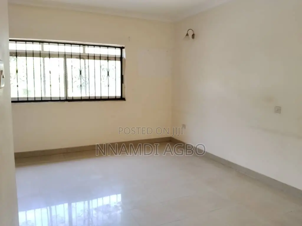 4bdrm Duplex in Nicon Town for rent in Nicon Town