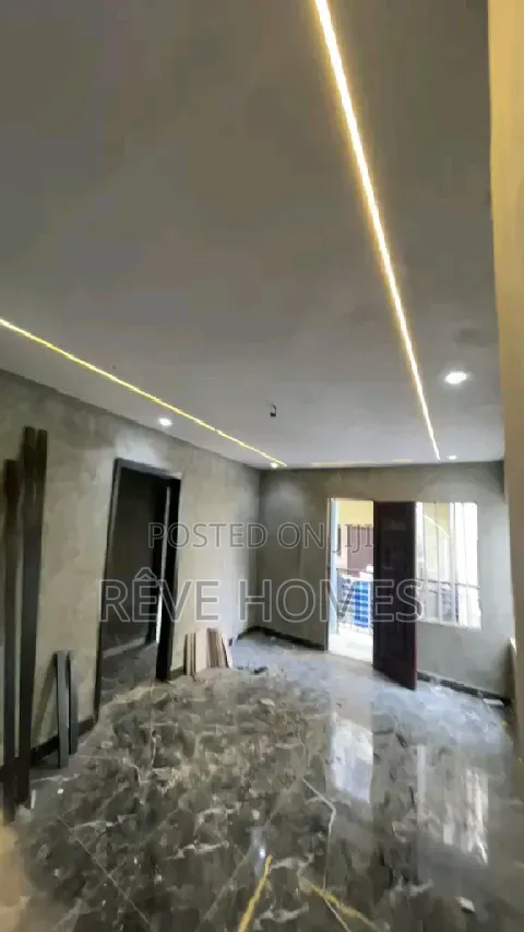 2bdrm Block of Flats in Shomolu / Shomolu for rent in Shomolu / Shomolu
