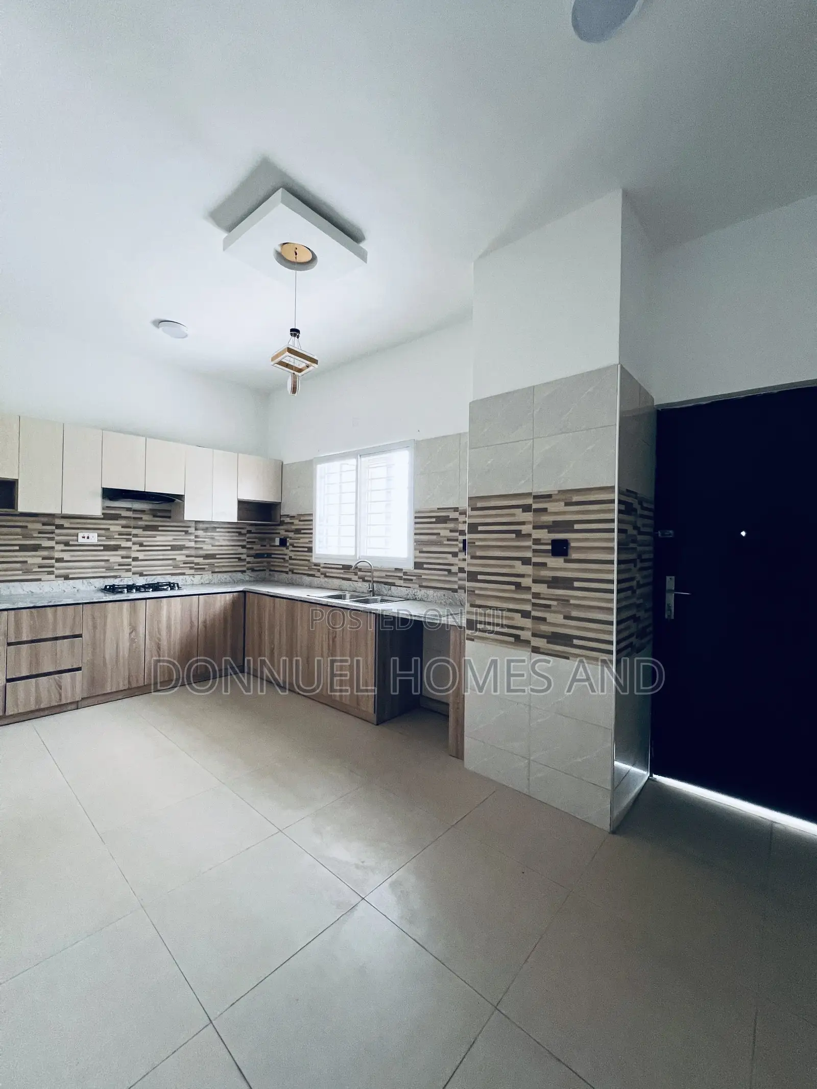 2bdrm Townhouse / Terrace in Ilaje for rent in Ilaje