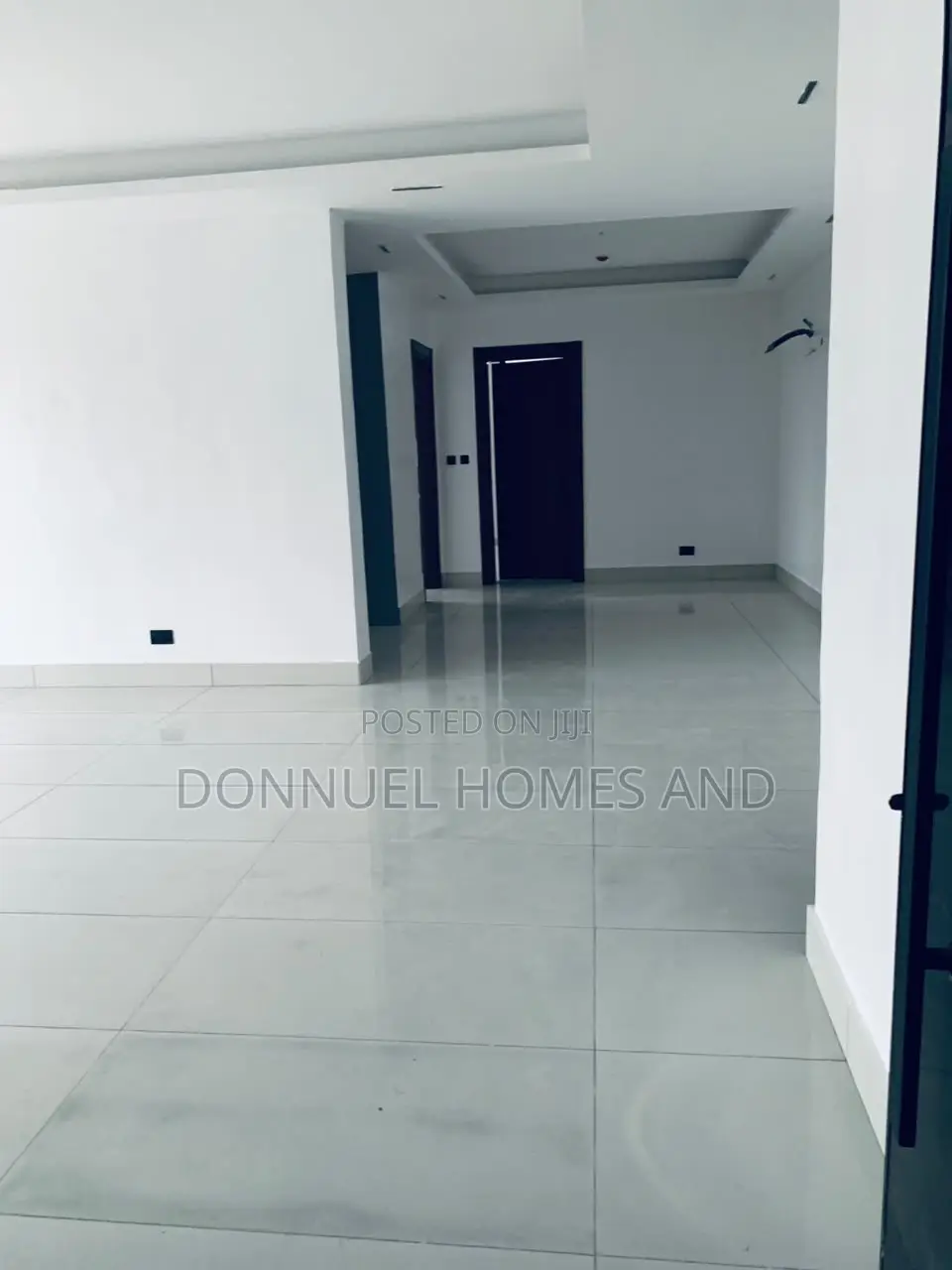 2bdrm Block of Flats in Ikate for sale in Ikate