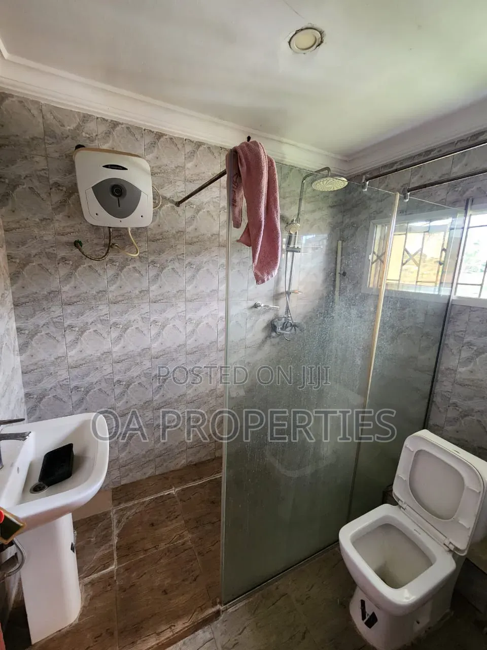 3bdrm Duplex in Onireke/Jericho Gra for rent in Ibadan