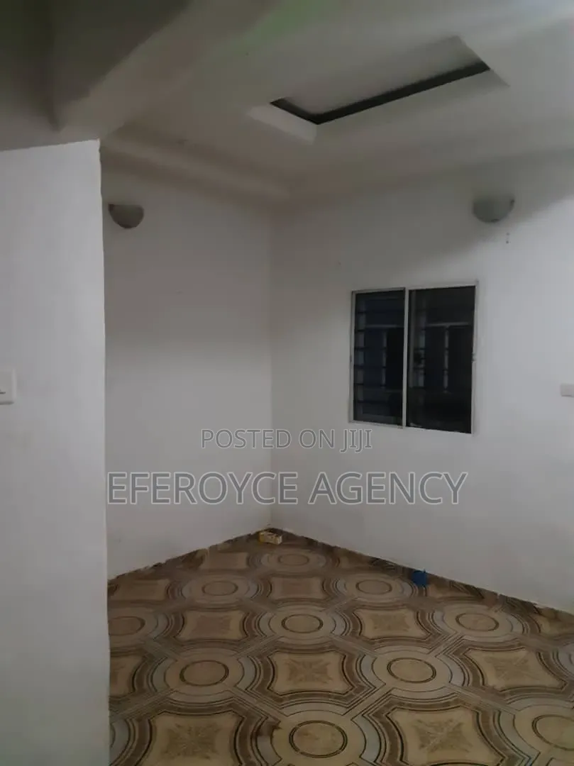 1bdrm Room & Parlour in Agbor Road Bypass, Benin City for rent in Benin City