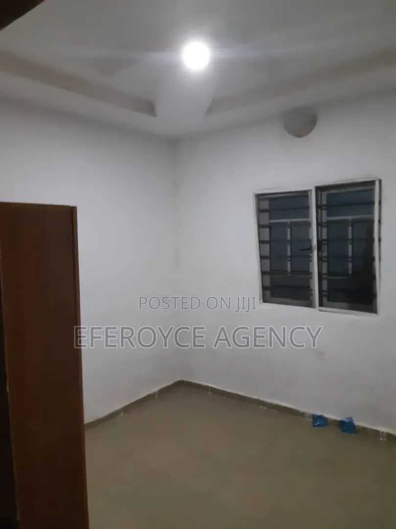 1bdrm Room & Parlour in Agbor Road Bypass, Benin City for rent in Benin City