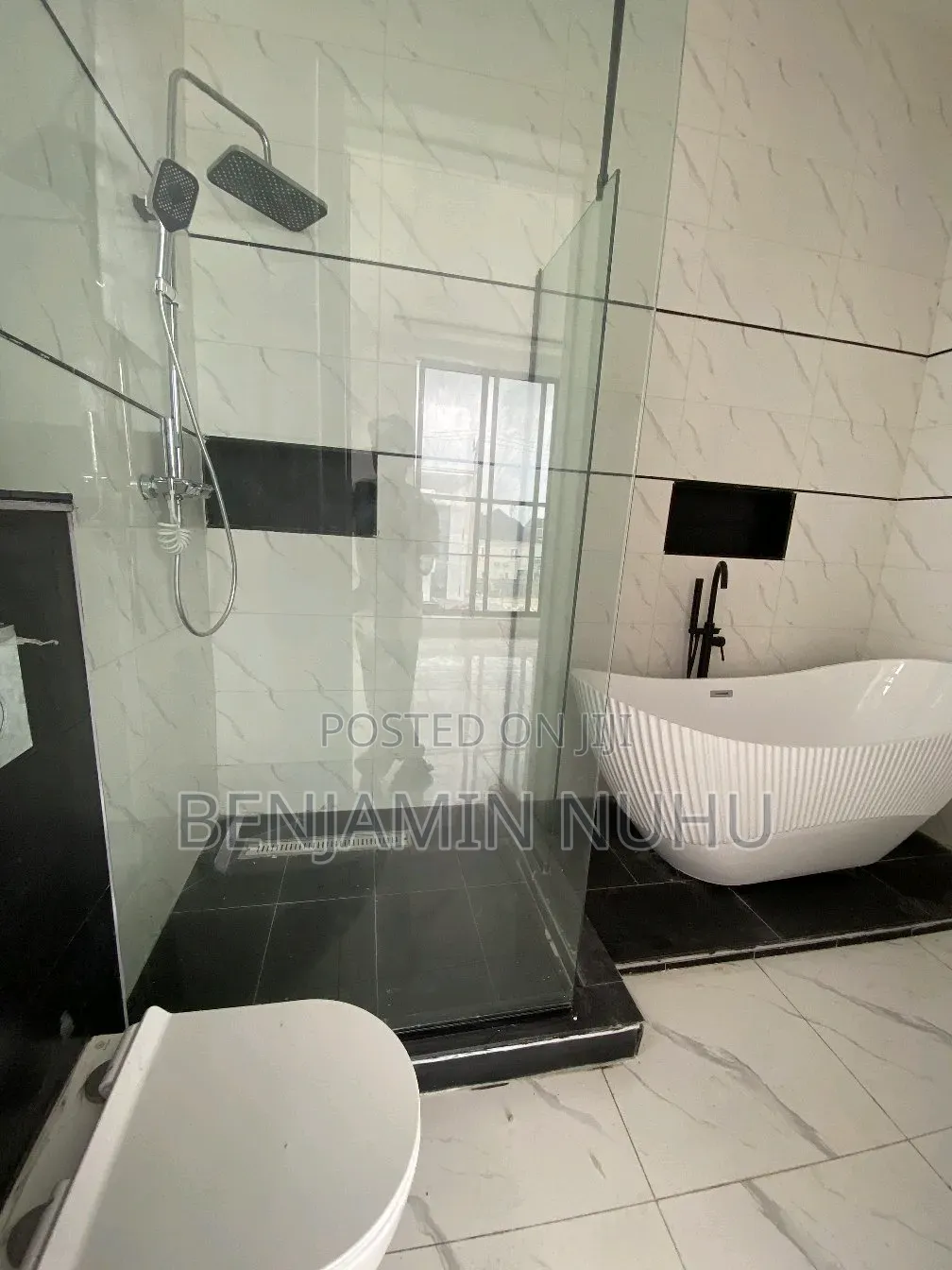 5bdrm Duplex in Sunshine Estate, Off Lekki-Epe Expressway for sale in Off Lekki-Epe Expressway