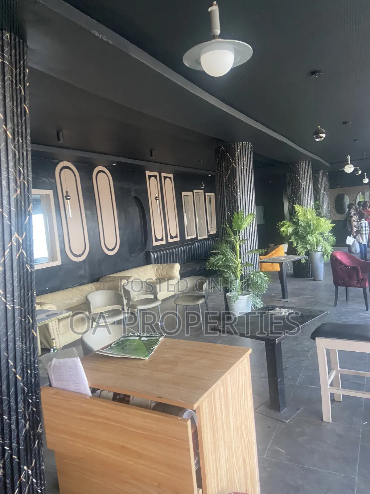 To Lease--
 a Lounge Space at Samonda, Along Ui-Sango Road. in Ibadan