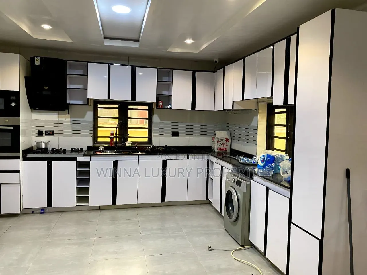 4bdrm Penthouse in New Planet Homes, Lugbe District for sale in Lugbe District