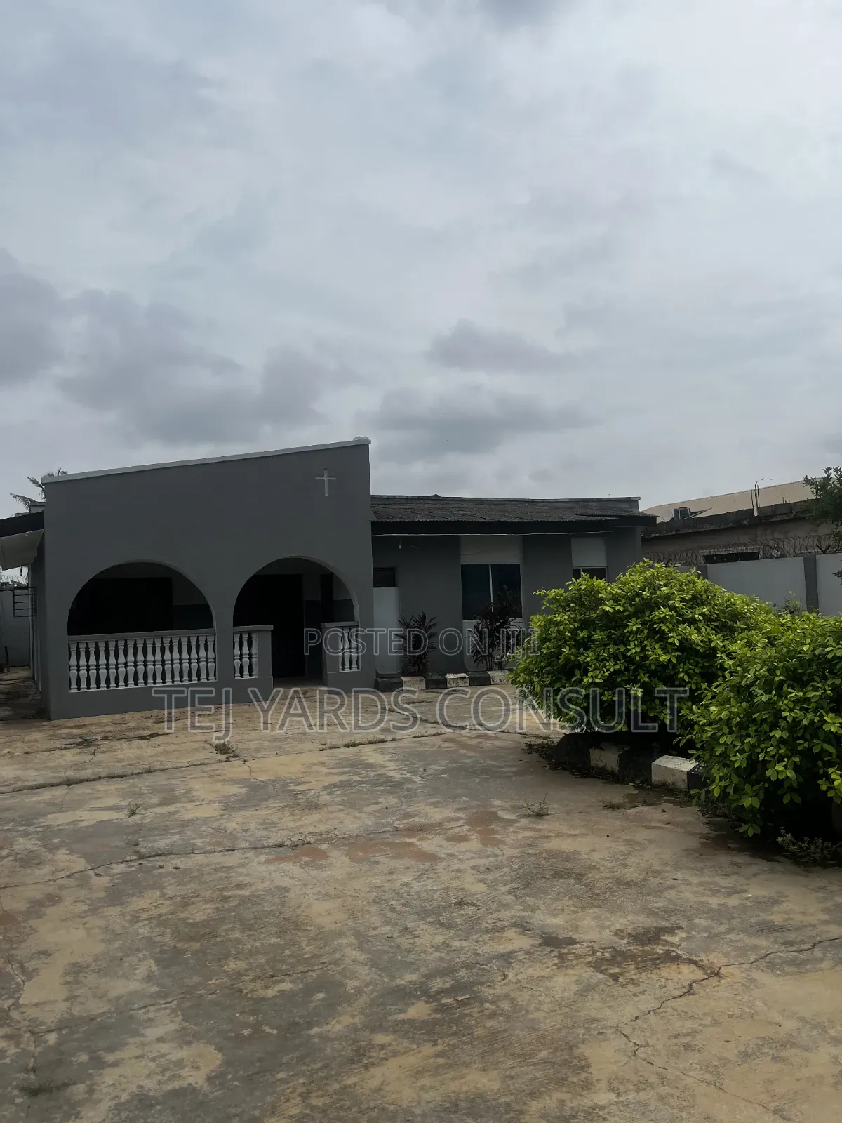 4bdrm Bungalow in Akute Ajuwon for sale in Akute Ajuwon