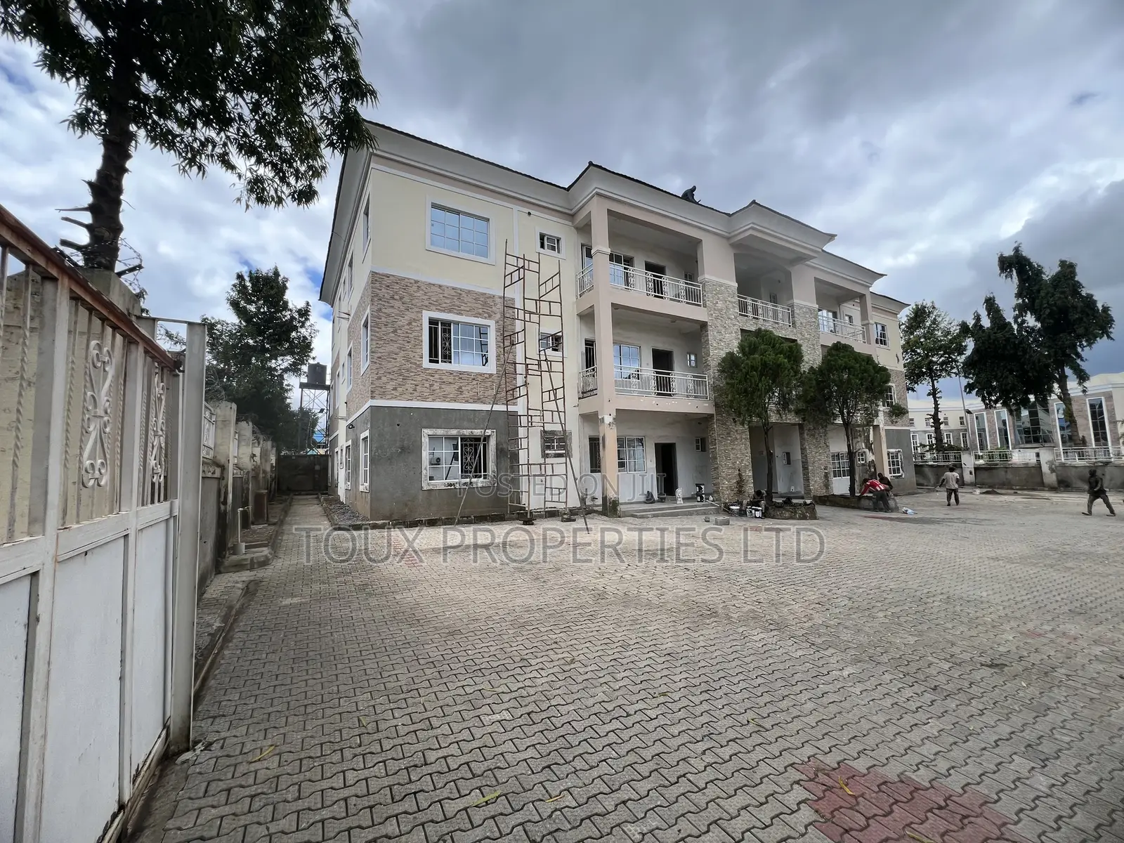 18bdrm Block of Flats in Garki 2 for rent in Garki 2