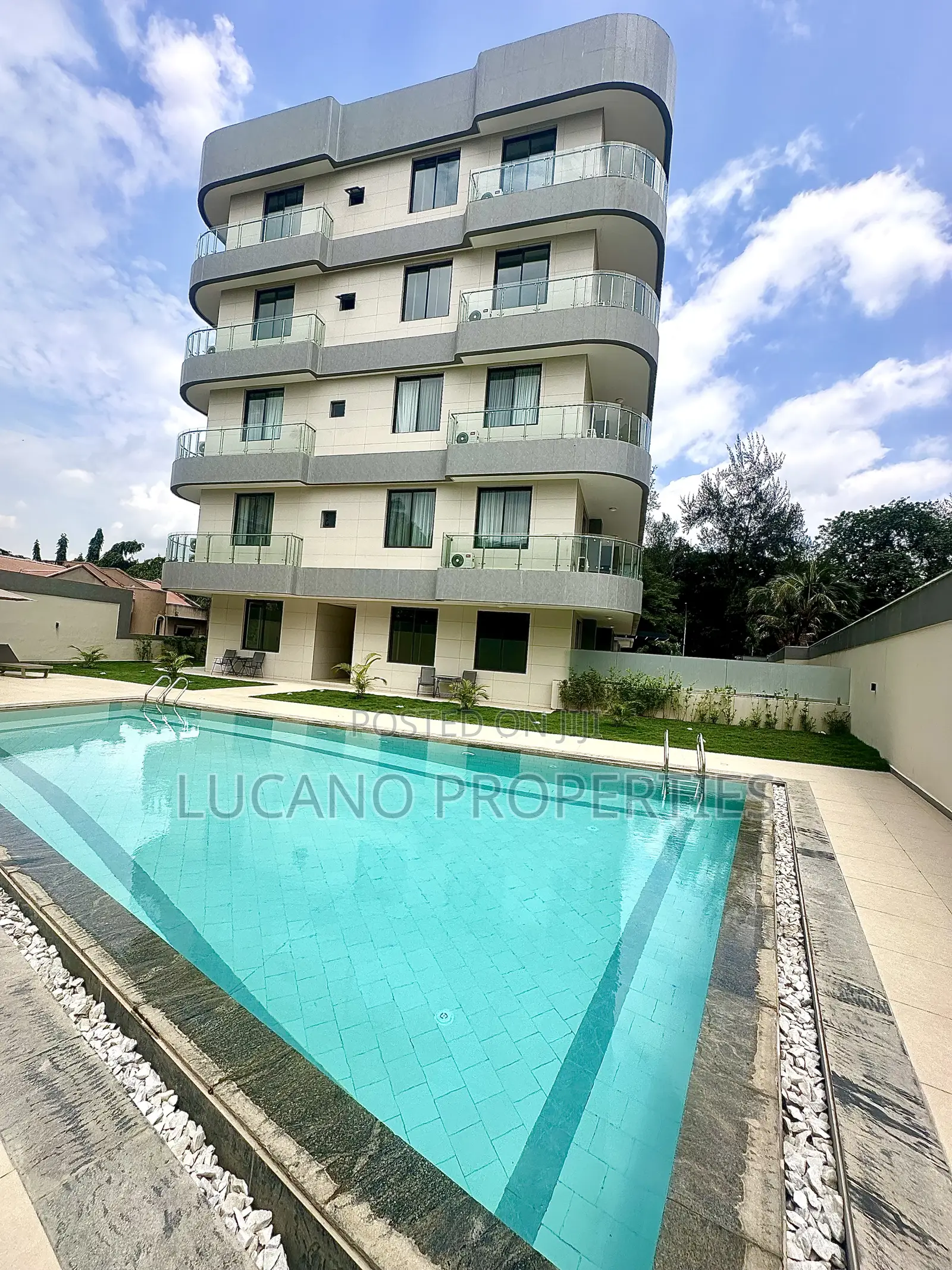 Furnished 3bdrm Block of Flats in Maitama District for rent in Maitama