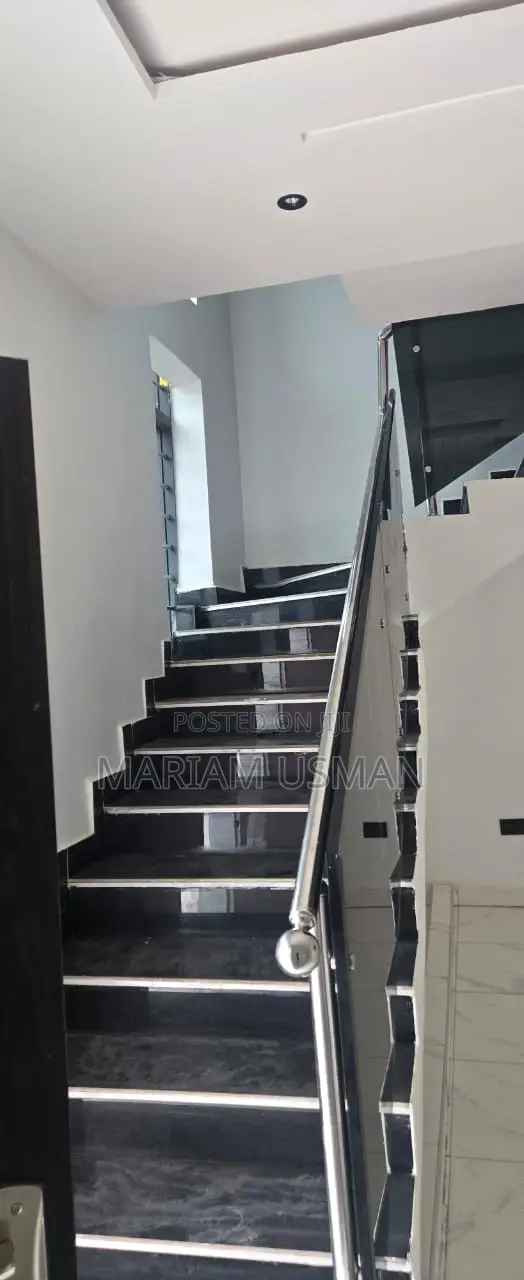 Furnished 4bdrm Duplex in Dantata, Kubwa for sale in Kubwa