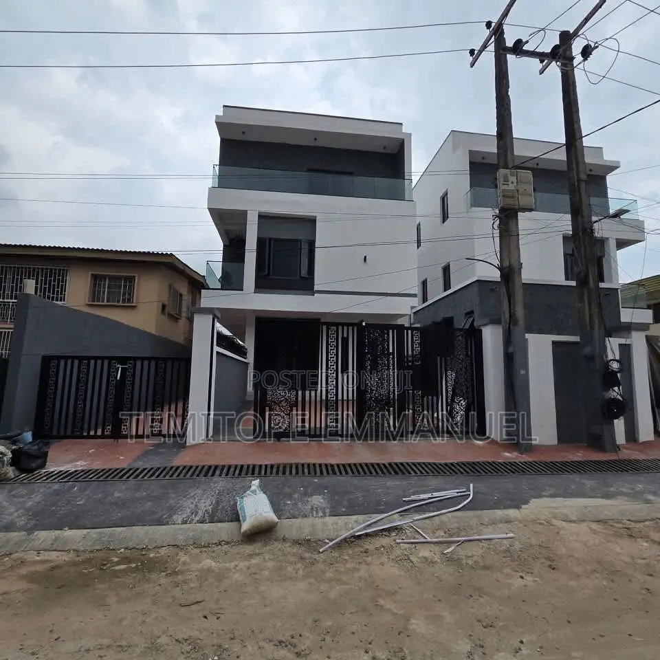 Furnished 4bdrm Duplex in Adeniyi Jones for sale in Adeniyi Jones