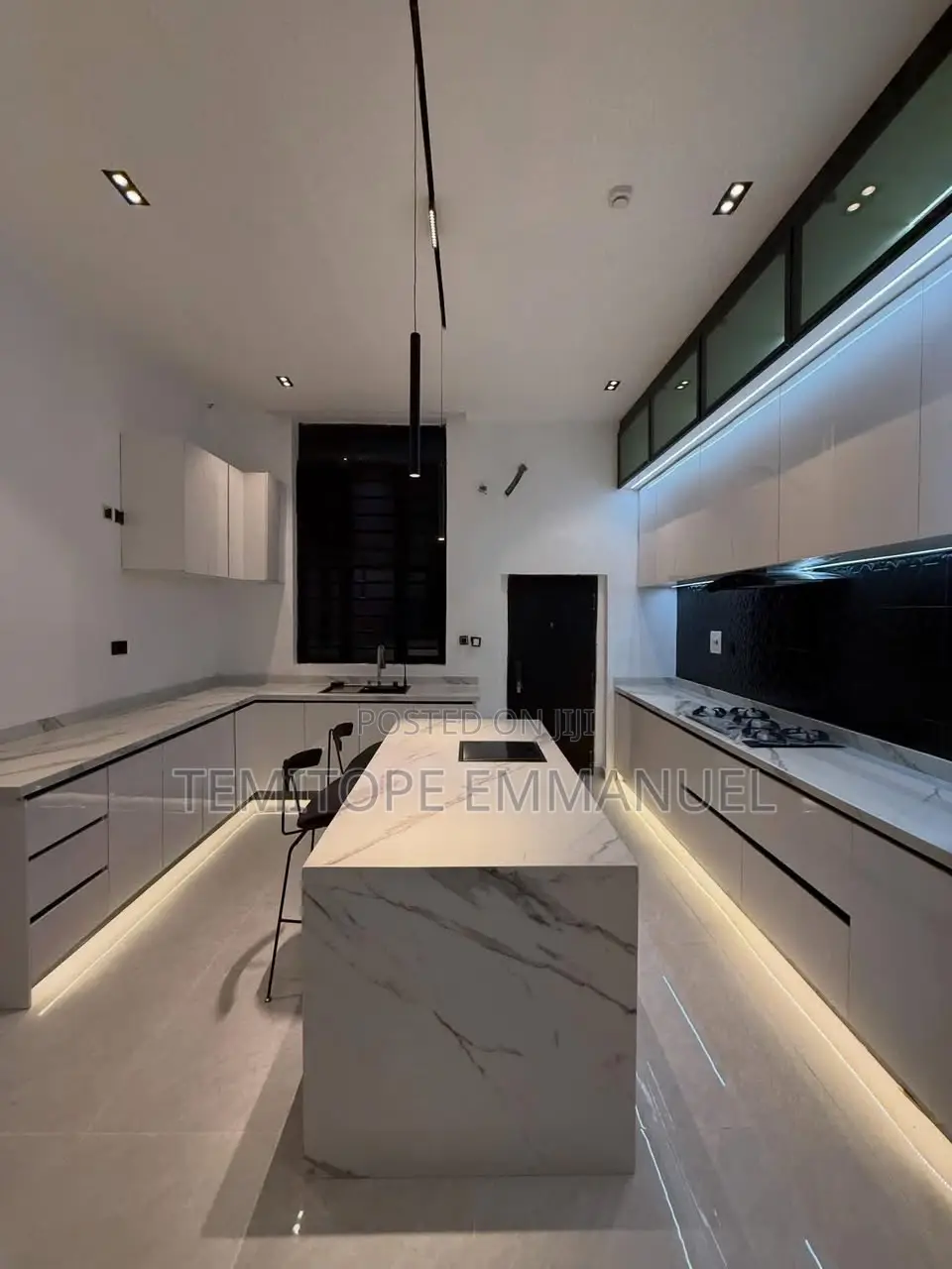 Furnished 5bdrm Duplex in Lekki for sale in Lekki