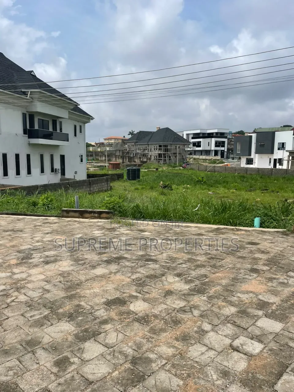 A Prime Plot of Land Inside Engineer Lere Adigun G.R.A Basorun Ibadan in Ibadan