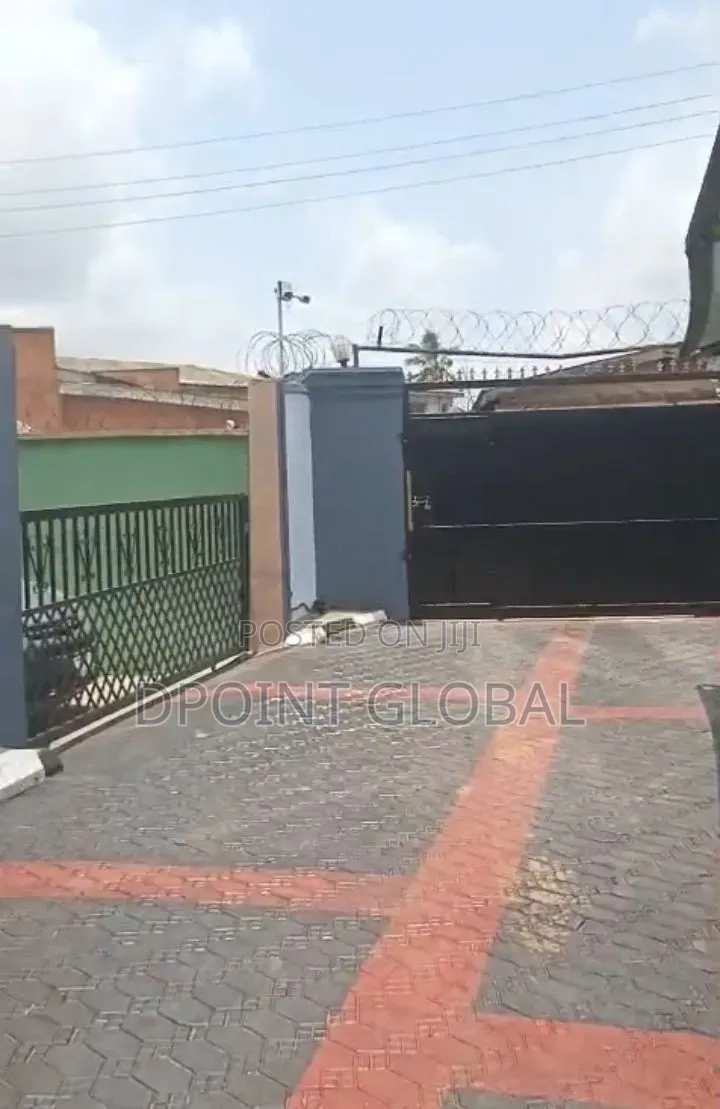 4bdrm Duplex in Not Estate, Ikotun / Ikotun/Igando for sale in Ikotun / Ikotun/Igando