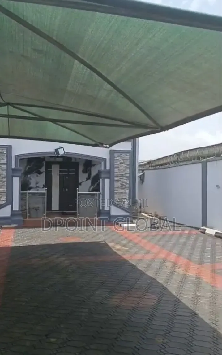 4bdrm Duplex in Not Estate, Ikotun / Ikotun/Igando for sale in Ikotun / Ikotun/Igando