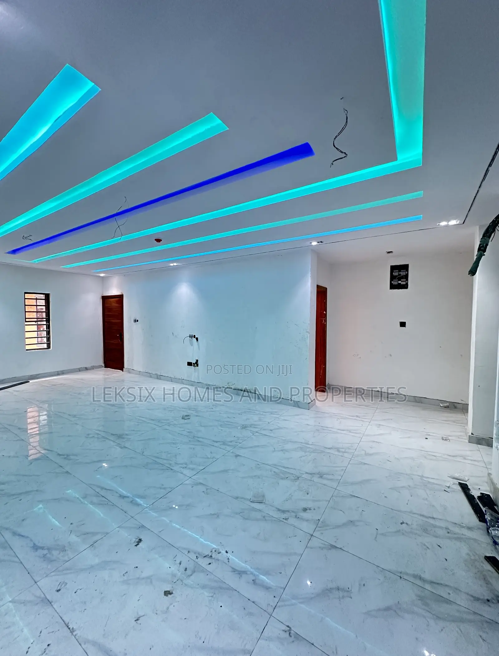 3bdrm Apartment in A Well Secured, Lekki Phase 1 for sale in Lekki Phase 1