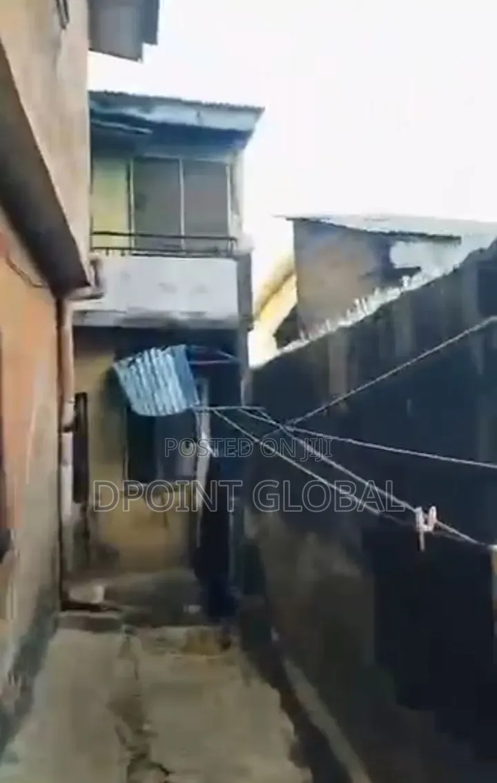 8bdrm House in Not Estate, Abule Egba for sale in Abule Egba