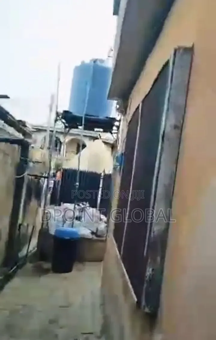 8bdrm House in Not Estate, Abule Egba for sale in Abule Egba