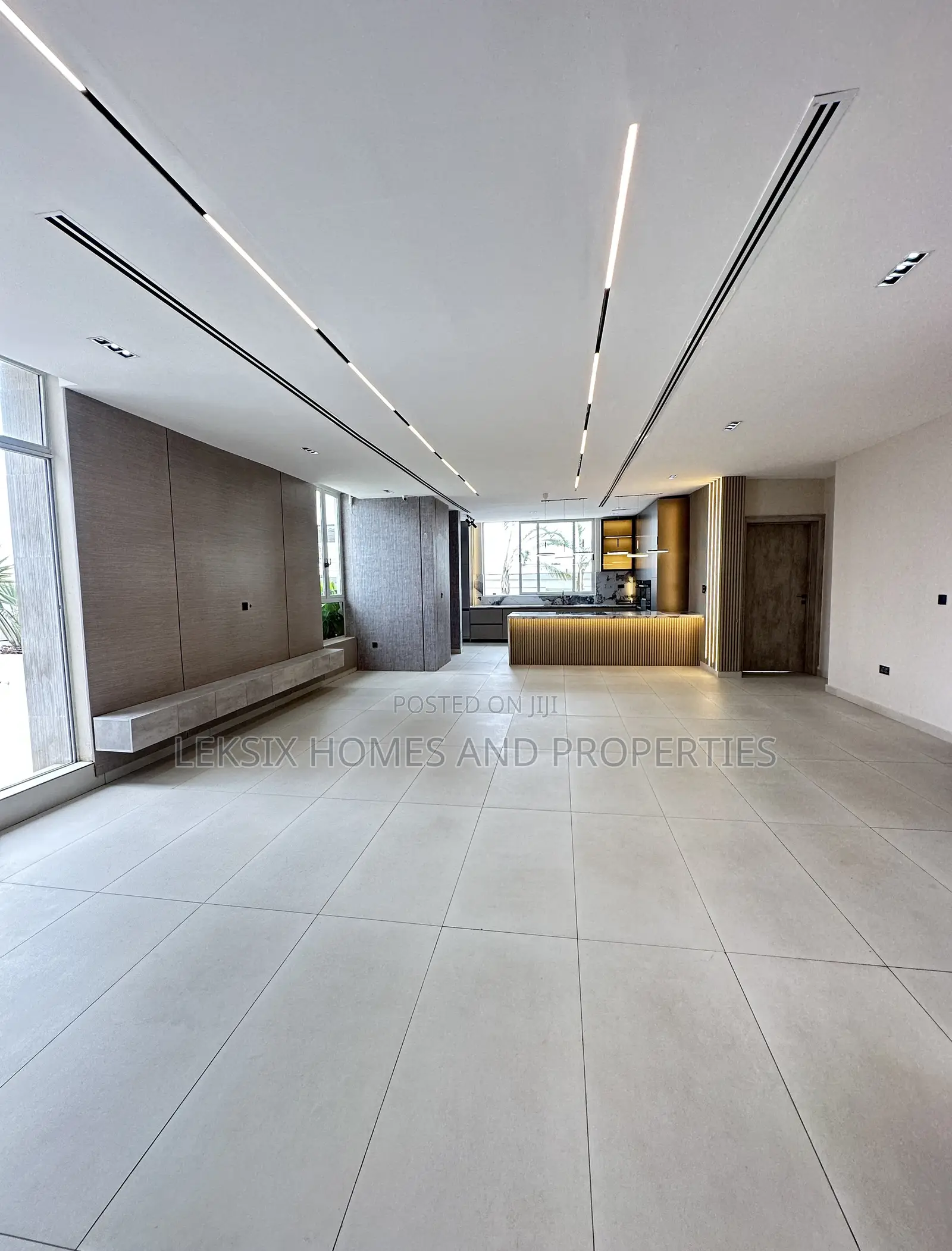 2bdrm Penthouse in 2 Outdoor Gazebos, Lekki Phase 1 for sale in Lekki Phase 1