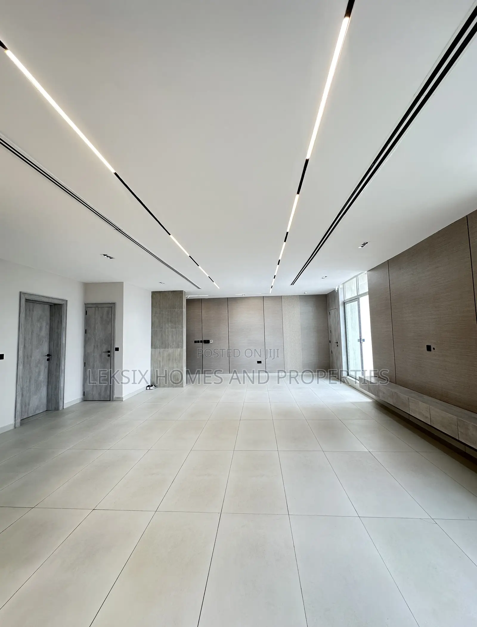 2bdrm Penthouse in 2 Outdoor Gazebos, Lekki Phase 1 for sale in Lekki Phase 1