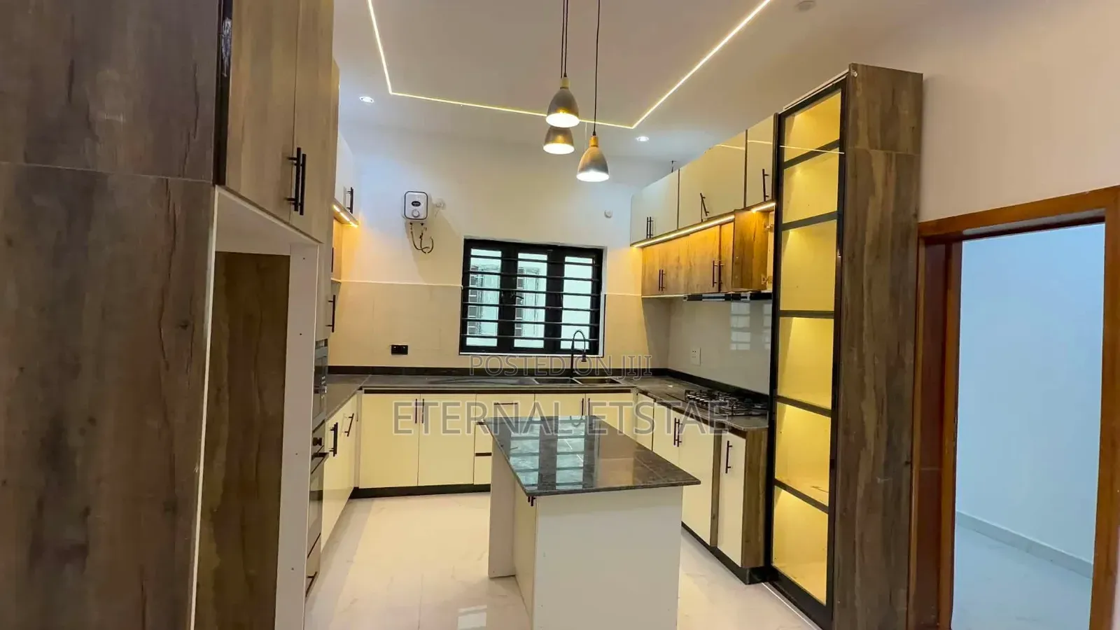 4bdrm Duplex in Centenary Enugu for sale in Enugu
