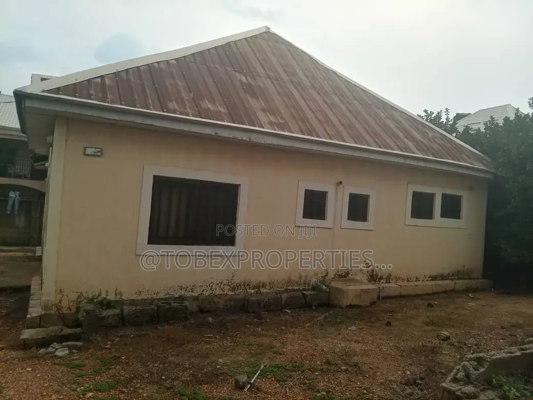 3bdrm Bungalow in City College, Karu for sale in Karu