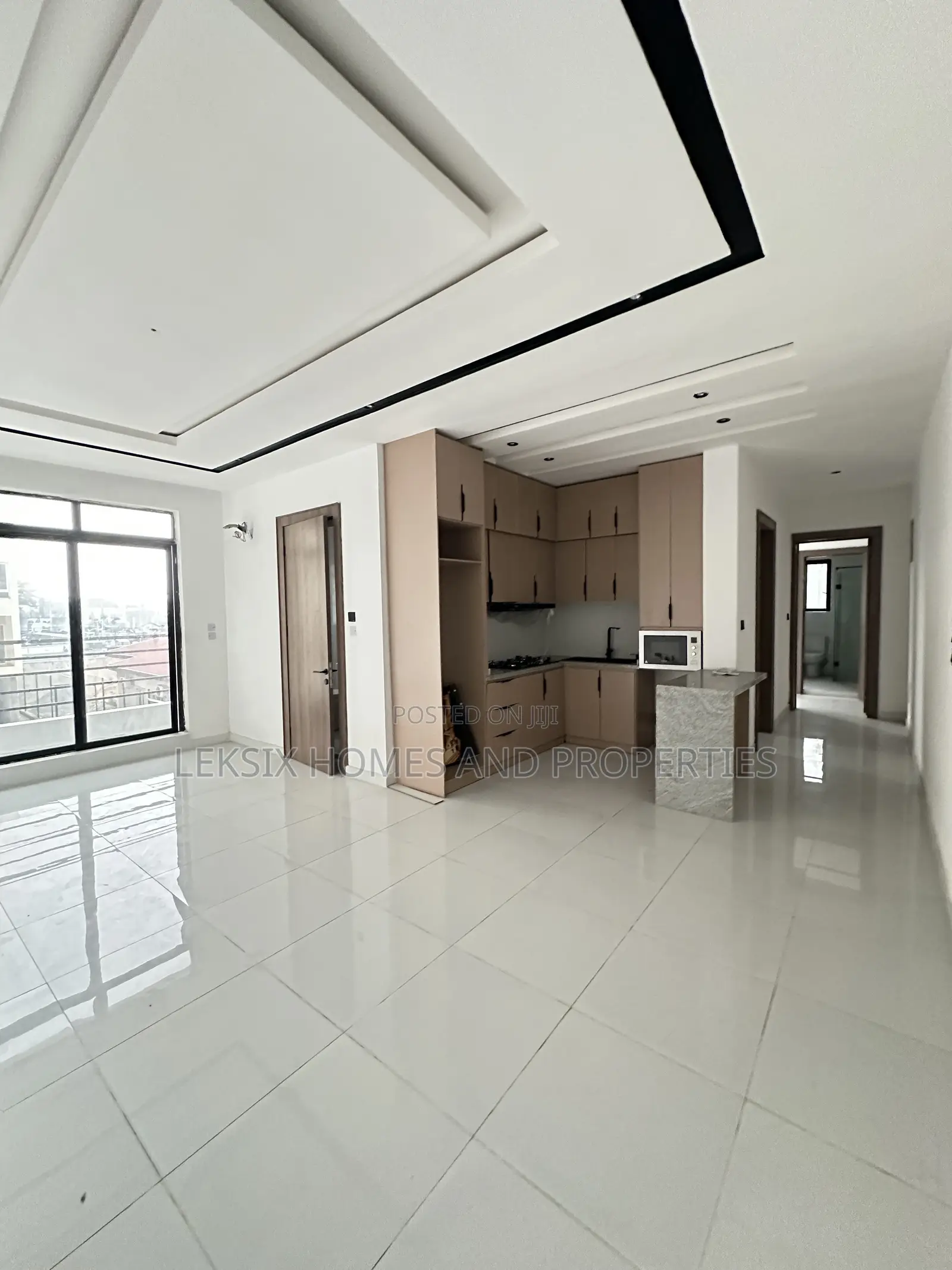 2bdrm Apartment in A Well Secured, Lekki Phase 1 for sale in Lekki Phase 1