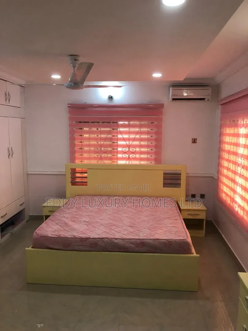 4bdrm Duplex in Abak Road Housing for sale in Uyo