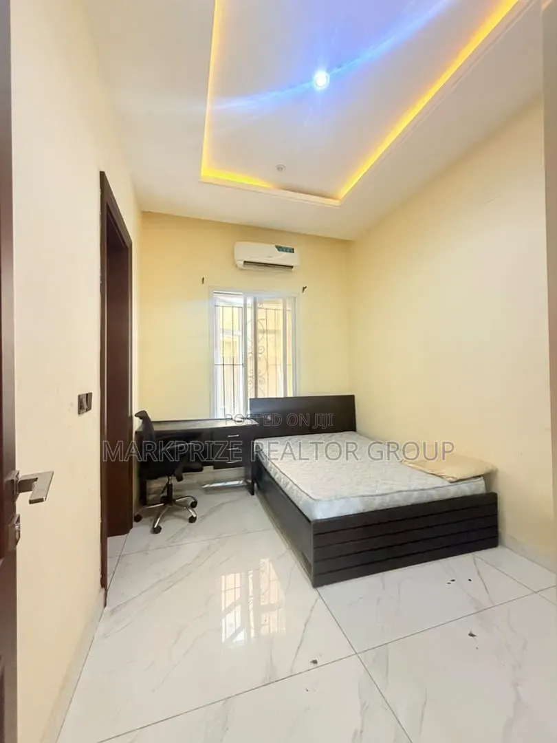 4bdrm Duplex in Ikeja Gra Lagos for sale in Ikeja GRA