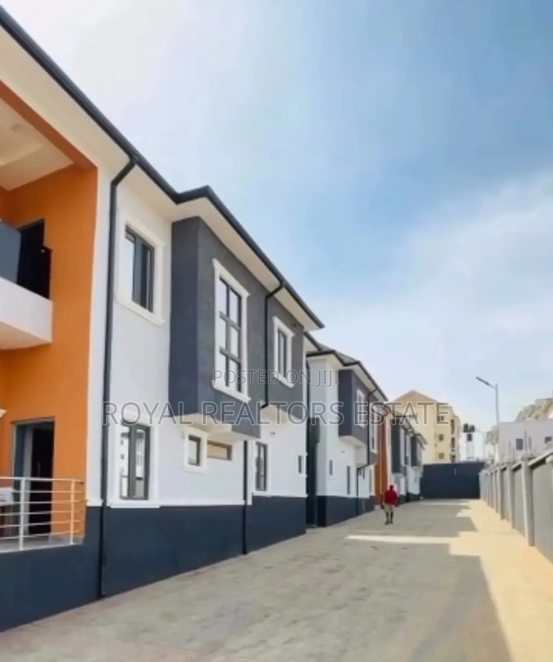 3bdrm Duplex in Life Camp for sale in Life Camp