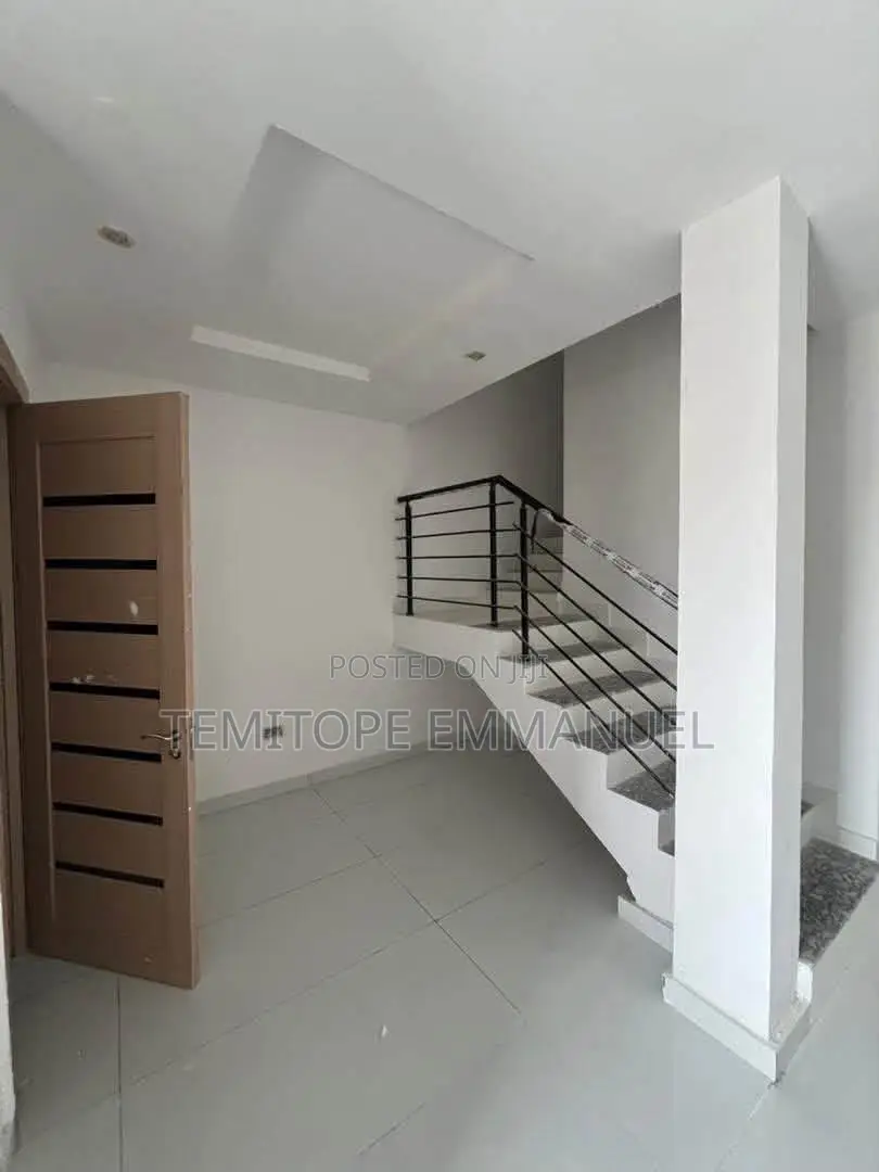 4bdrm Townhouse / Terrace in Pack View Estate for rent in Parkview Estate