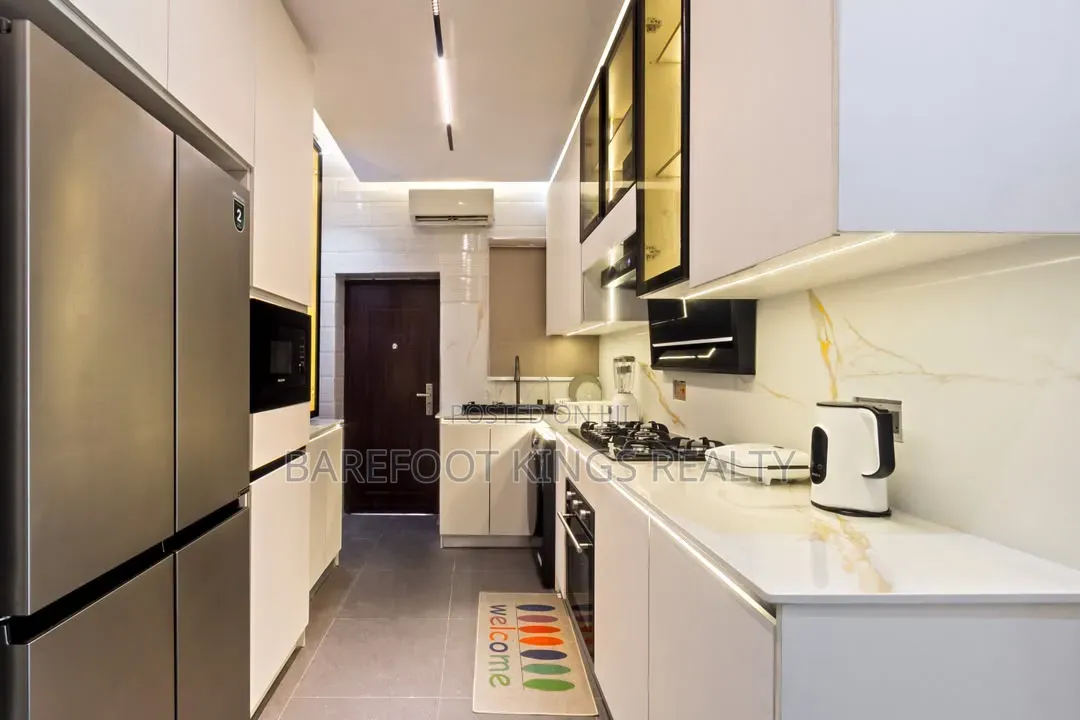 Luxurious 4bedroom Apartment in Bourdillon