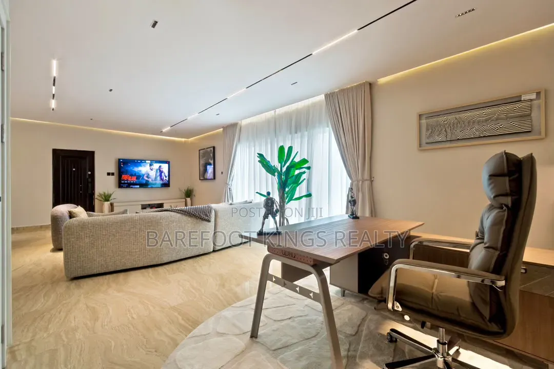Luxurious 4bedroom Apartment in Bourdillon