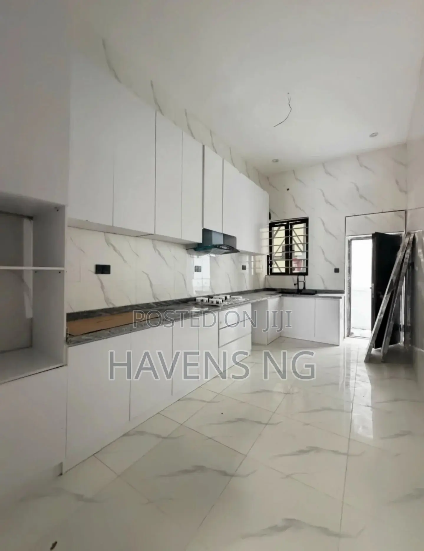 4bdrm Duplex in Ikota for sale in Ikota