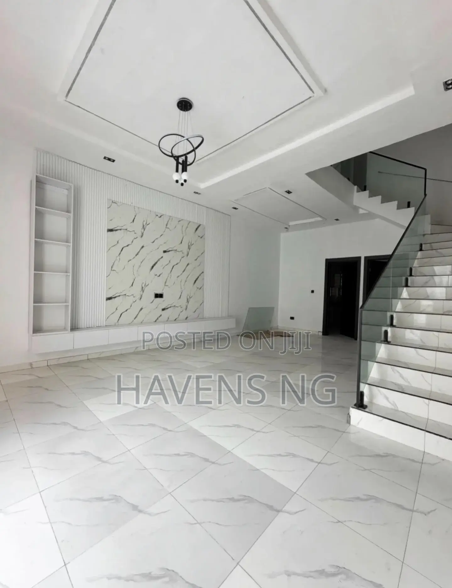 4bdrm Duplex in Ikota for sale in Ikota