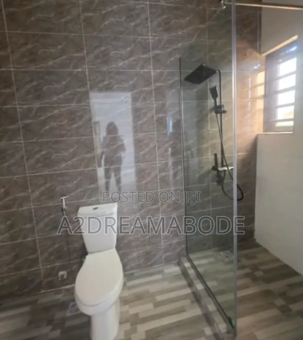4bdrm Duplex in Ogudu Gra for sale in Ogudu GRA