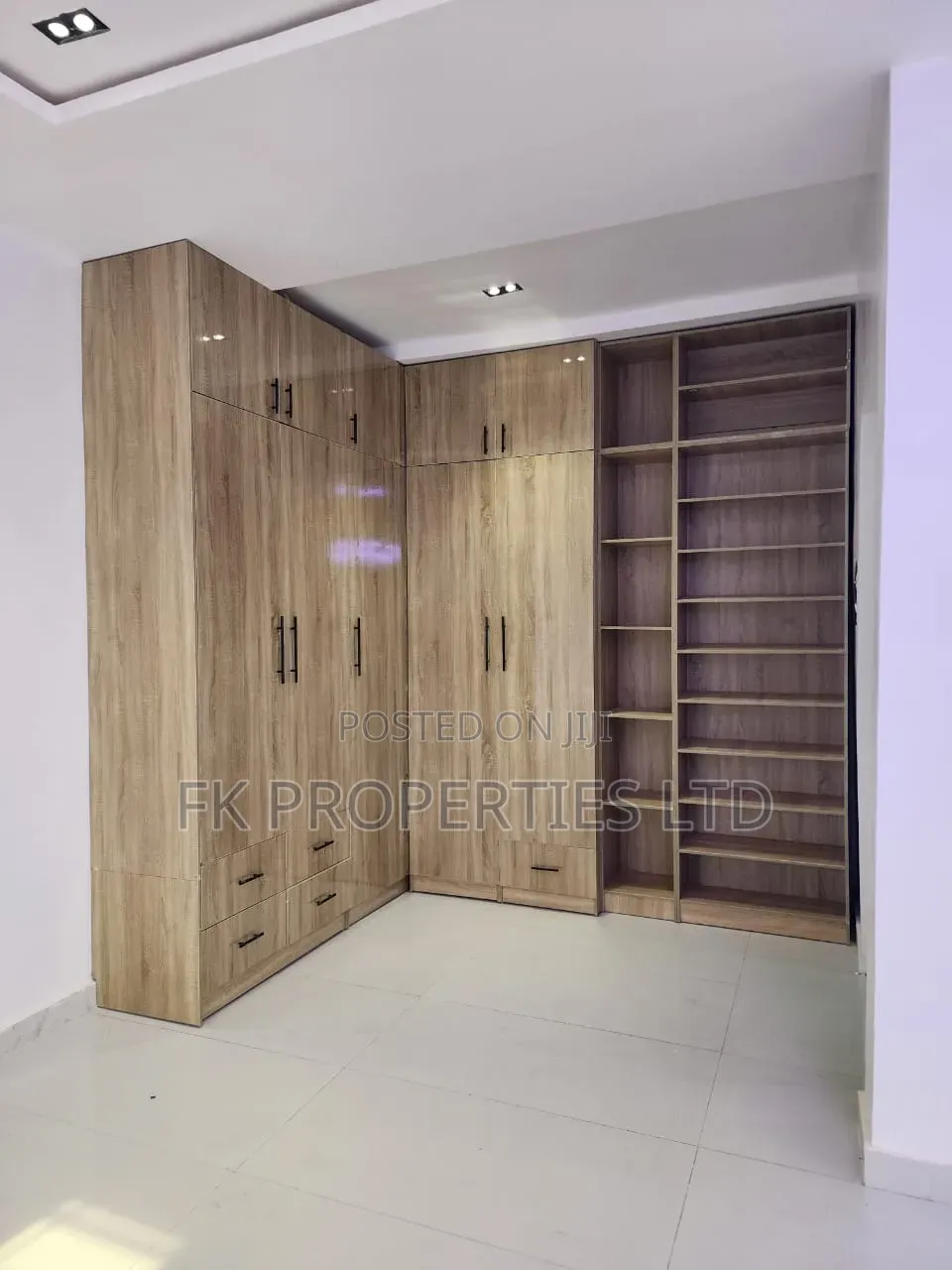 4bdrm Duplex in Abraham Adesanya for sale in Abraham Adesanya