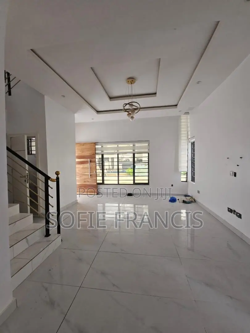 3bdrm Duplex in Sangotedo for rent in Sangotedo